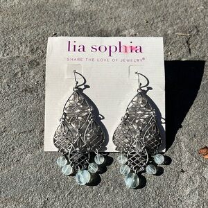 NWT Lia Sophia earrings